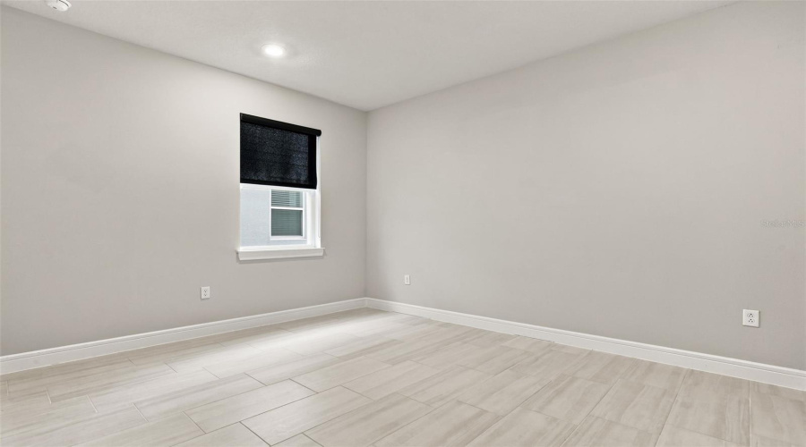 Winter Garden, Florida 34787, 3 Bedroom Bedrooms, ,3 Bathroombathrooms,Residential,For Sale,Sunny Retreat,0,Mfro6436813