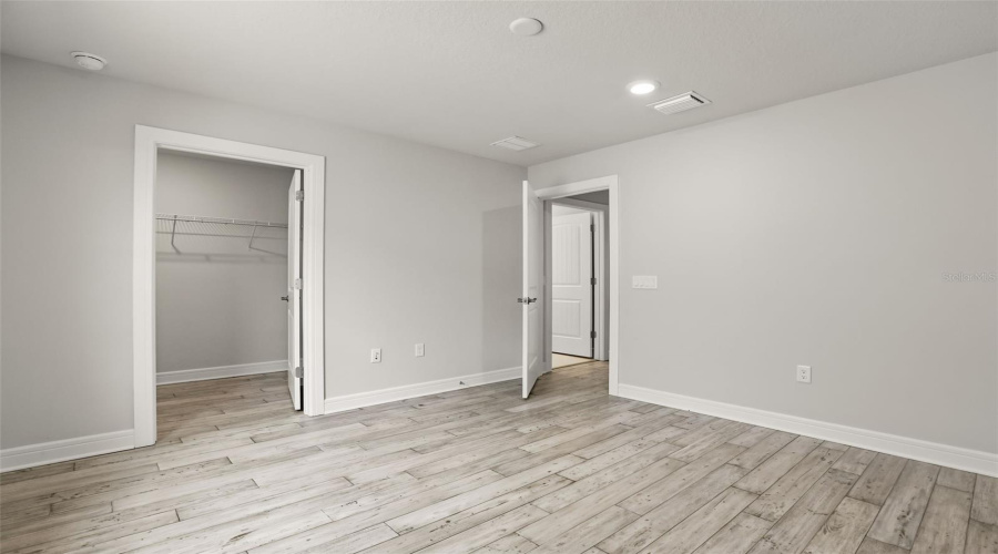 Winter Garden, Florida 34787, 3 Bedroom Bedrooms, ,3 Bathroombathrooms,Residential,For Sale,Sunny Retreat,0,Mfro6436813