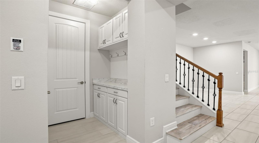 Winter Garden, Florida 34787, 3 Bedroom Bedrooms, ,3 Bathroombathrooms,Residential,For Sale,Sunny Retreat,0,Mfro6436813