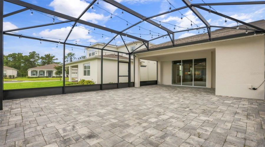 Winter Garden, Florida 34787, 3 Bedroom Bedrooms, ,3 Bathroombathrooms,Residential,For Sale,Sunny Retreat,0,Mfro6436813