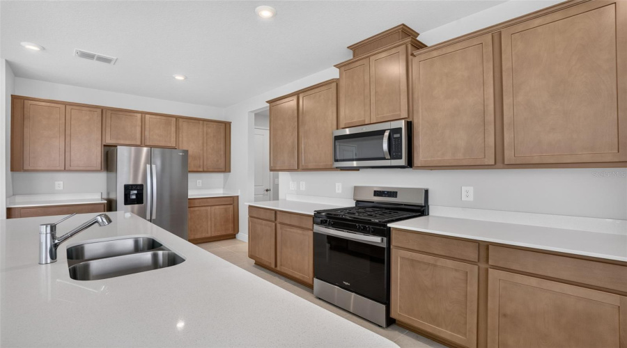 Parrish, Florida 34219, 4 Bedroom Bedrooms, ,3 Bathroombathrooms,Residential,For Sale,Sundance,0,Mfrtb8456931