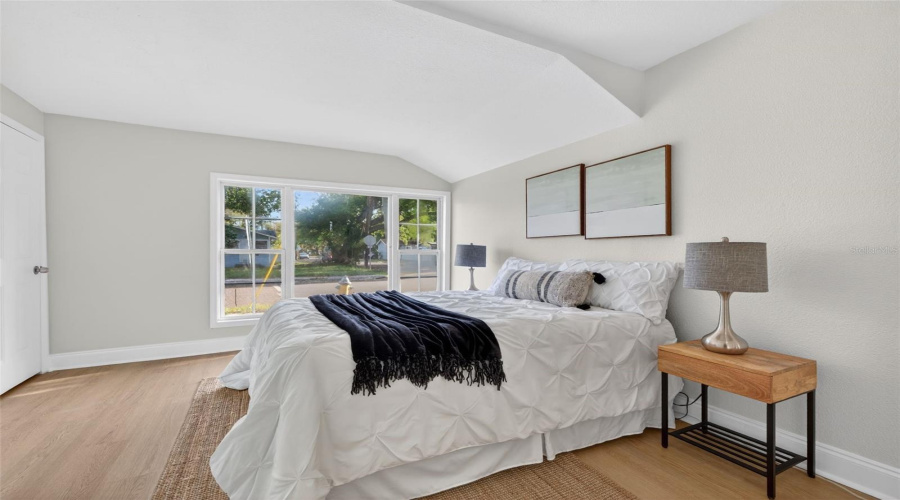 St Petersburg, Florida 33713, 2 Bedroom Bedrooms, ,1 Bathroombathrooms,Residential,For Sale,28Th,0,Mfrtb8488912