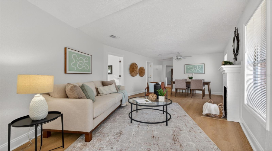 St Petersburg, Florida 33713, 2 Bedroom Bedrooms, ,1 Bathroombathrooms,Residential,For Sale,28Th,0,Mfrtb8488912