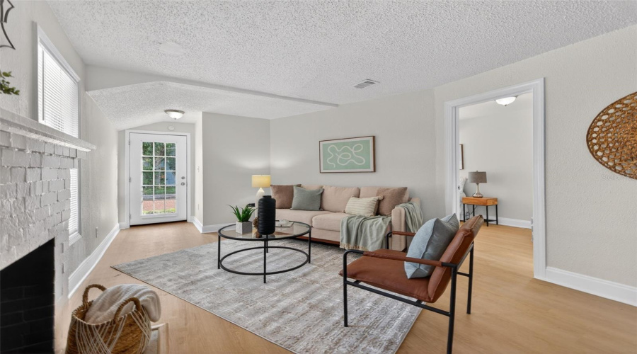 St Petersburg, Florida 33713, 2 Bedroom Bedrooms, ,1 Bathroombathrooms,Residential,For Sale,28Th,0,Mfrtb8488912
