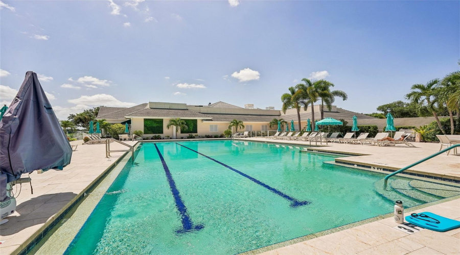 Venice, Florida 34292, 3 Bedroom Bedrooms, ,2 Bathroombathrooms,Residential,For Sale,Lansbrook,0,Mfra4703047