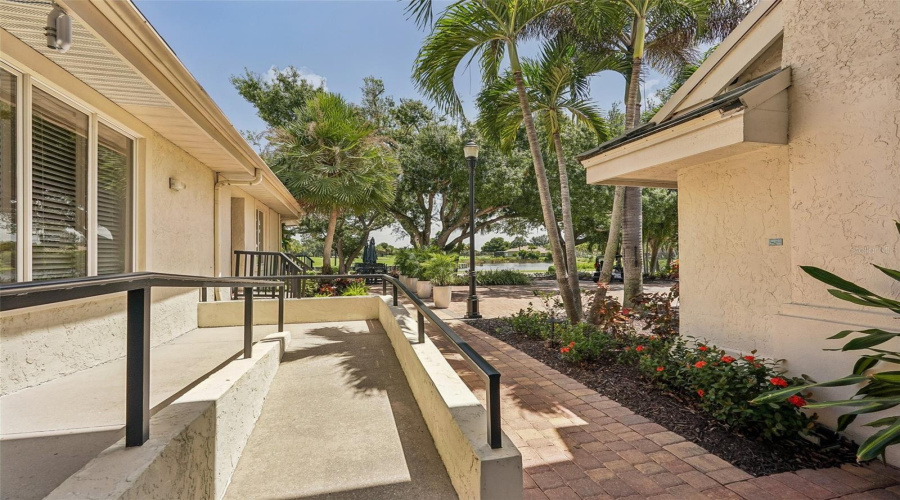 Venice, Florida 34292, 3 Bedroom Bedrooms, ,2 Bathroombathrooms,Residential,For Sale,Lansbrook,0,Mfra4703047