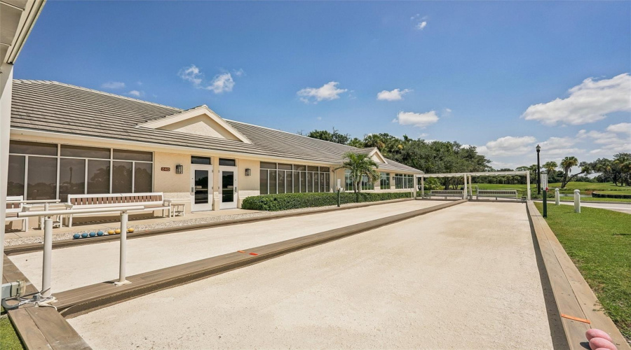 Venice, Florida 34292, 3 Bedroom Bedrooms, ,2 Bathroombathrooms,Residential,For Sale,Lansbrook,0,Mfra4703047