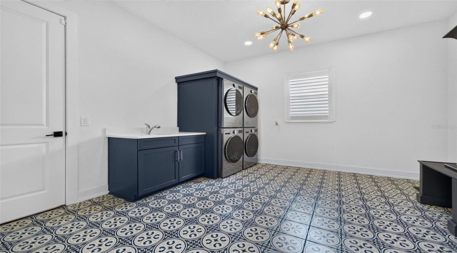 Lakewood Ranch, Florida 34202, 4 Bedroom Bedrooms, ,5 Bathroombathrooms,Residential,For Sale,Nevis,0,Mfra4702239