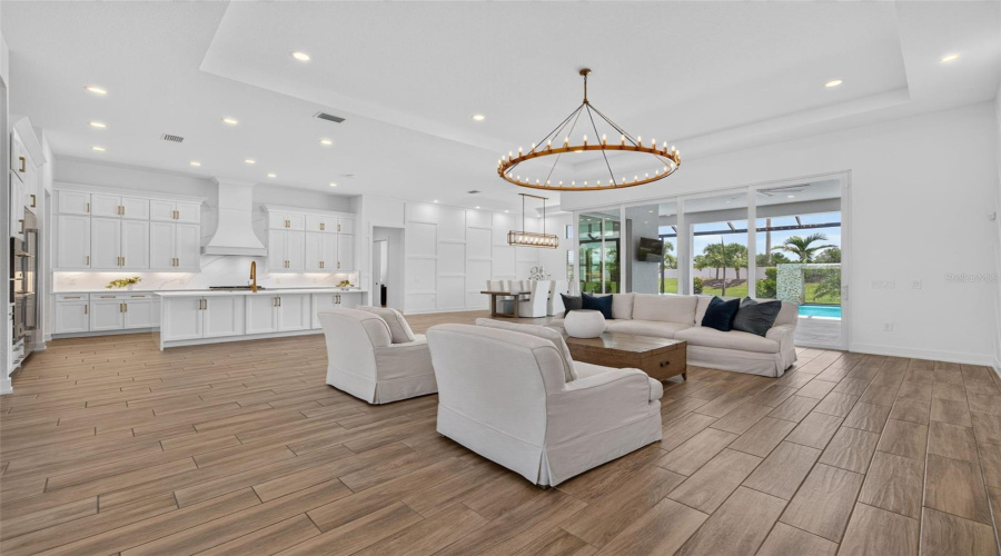 Lakewood Ranch, Florida 34202, 4 Bedroom Bedrooms, ,5 Bathroombathrooms,Residential,For Sale,Nevis,0,Mfra4702239