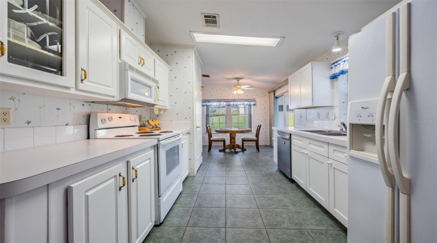 Loads Of Storage In This Kitchen