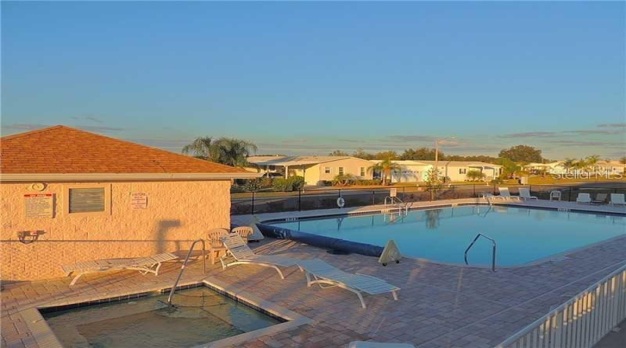 Zephyrhills, Florida 33541, 2 Bedroom Bedrooms, ,2 Bathroombathrooms,Residential,For Sale,Neukom,0,Mfrtb8542356