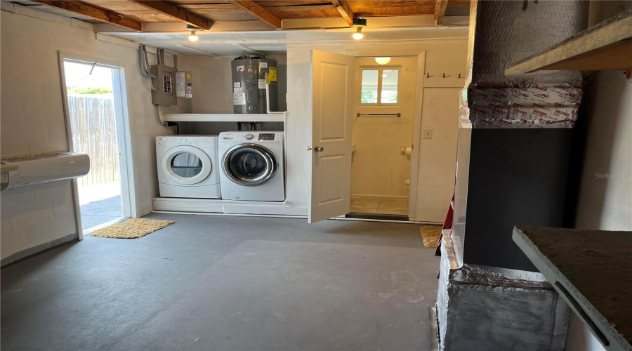 New Port Richey, Florida 34652, 2 Bedroom Bedrooms, ,1 Bathroombathrooms,Residential,For Sale,Pensdale,0,Mfro6432729