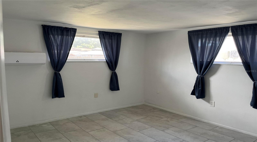 New Port Richey, Florida 34652, 2 Bedroom Bedrooms, ,1 Bathroombathrooms,Residential,For Sale,Pensdale,0,Mfro6432729