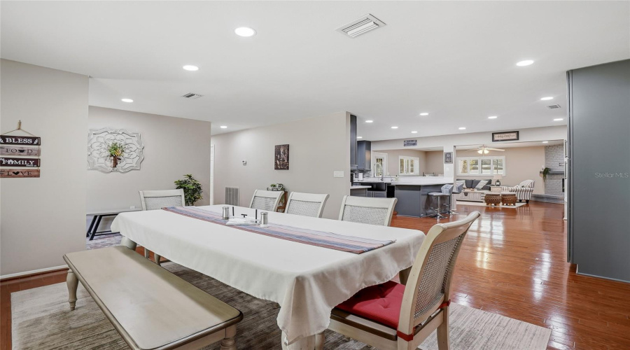 Palm Harbor, Florida 34683, 5 Bedroom Bedrooms, ,3 Bathroombathrooms,Residential,For Sale,Fleeman,0,Mfrtb8486854