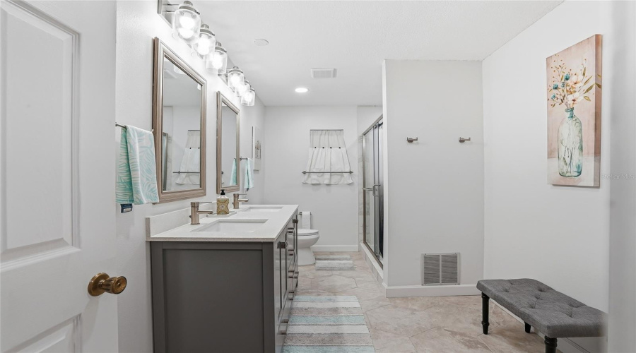 Palm Harbor, Florida 34683, 5 Bedroom Bedrooms, ,3 Bathroombathrooms,Residential,For Sale,Fleeman,0,Mfrtb8486854