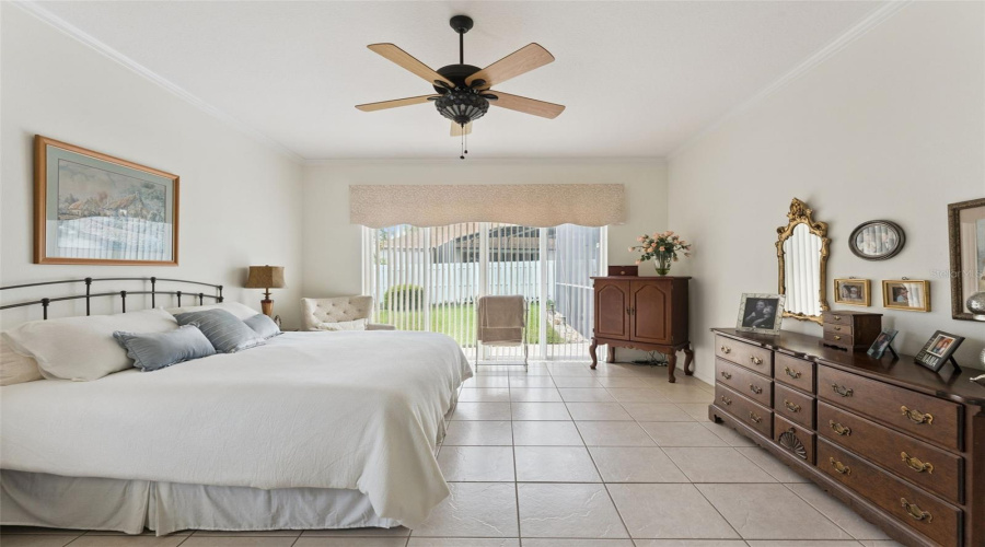 Orlando, Florida 32836, 3 Bedroom Bedrooms, ,2 Bathroombathrooms,Residential,For Sale,Glitter,0,Mfro6349638