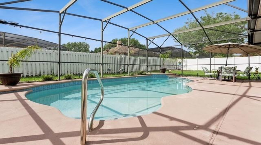 Orlando, Florida 32836, 3 Bedroom Bedrooms, ,2 Bathroombathrooms,Residential,For Sale,Glitter,0,Mfro6349638