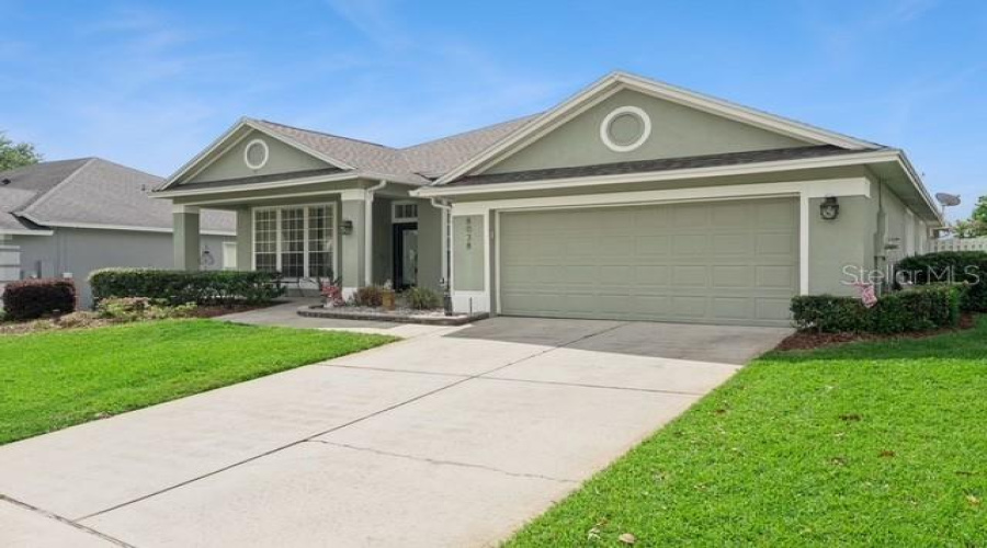 Orlando, Florida 32836, 3 Bedroom Bedrooms, ,2 Bathroombathrooms,Residential,For Sale,Glitter,0,Mfro6349638