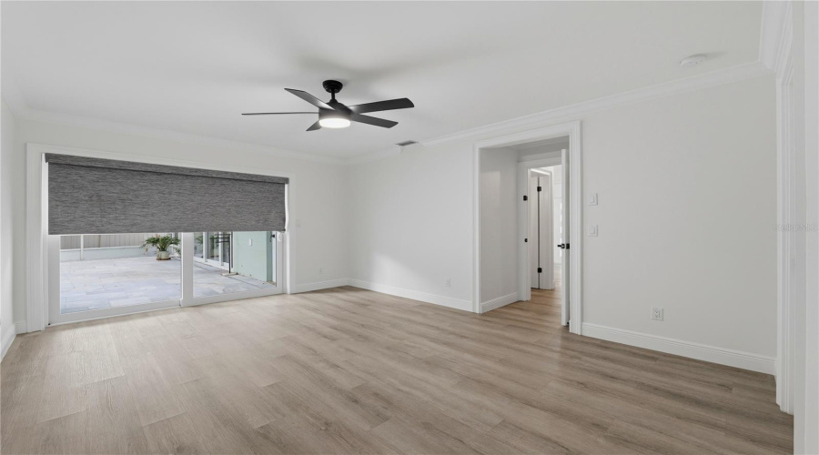 St Petersburg, Florida 33703, 3 Bedroom Bedrooms, ,2 Bathroombathrooms,Residential,For Sale,15Th,0,Mfrtb8541173