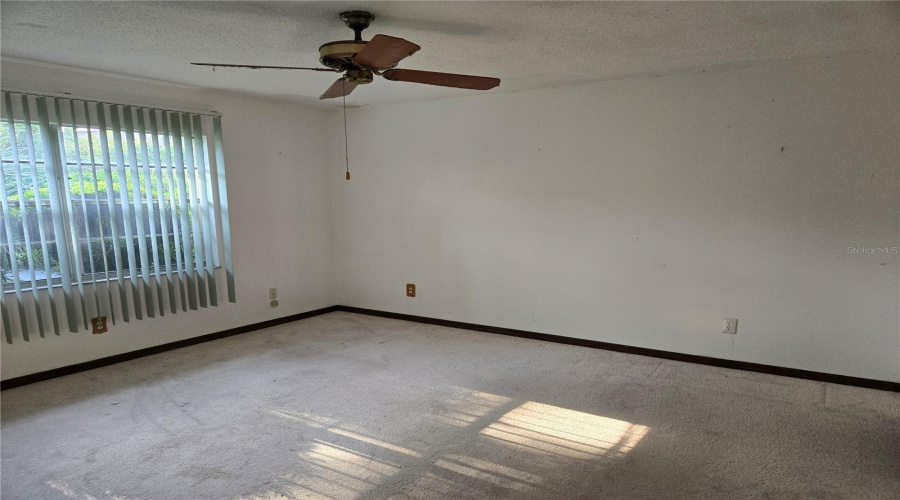 Altamonte Springs, Florida 32714, 4 Bedroom Bedrooms, ,2 Bathroombathrooms,Residential,For Sale,Rill,0,Mfro6435680