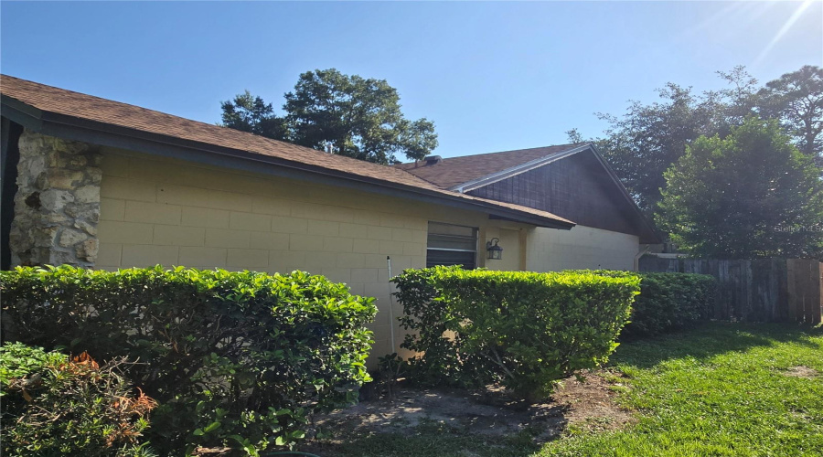 Altamonte Springs, Florida 32714, 4 Bedroom Bedrooms, ,2 Bathroombathrooms,Residential,For Sale,Rill,0,Mfro6435680