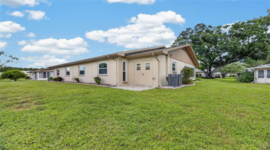 Sun City Center, Florida 33573, 2 Bedroom Bedrooms, ,2 Bathroombathrooms,Residential,For Sale,Gloucester,0,Mfrtb8542500