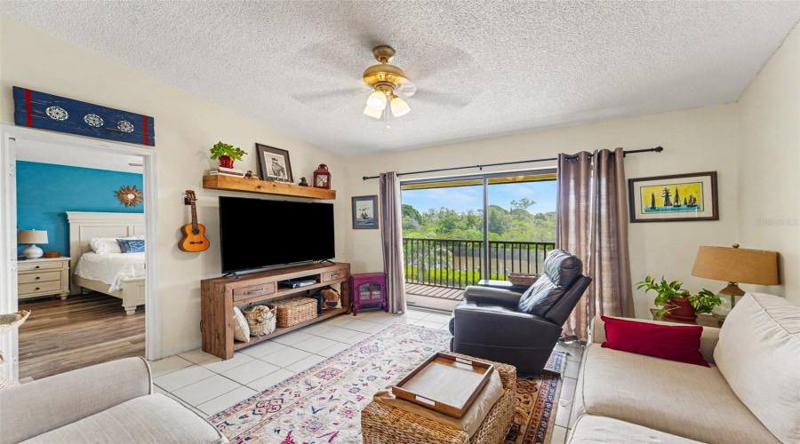 Tarpon Springs, Florida 34689, 2 Bedroom Bedrooms, ,2 Bathroombathrooms,Residential,For Sale,Seascape,0,Mfrtb8541932
