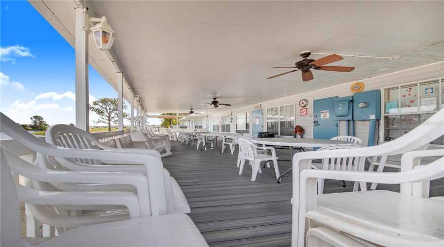 Frostproof, Florida 33843, 2 Bedroom Bedrooms, ,2 Bathroombathrooms,Residential,For Sale,Pine,0,Mfrl4964615