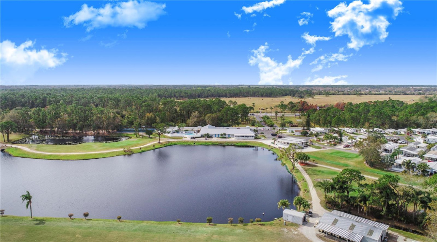 Frostproof, Florida 33843, 2 Bedroom Bedrooms, ,2 Bathroombathrooms,Residential,For Sale,Pine,0,Mfrl4964615