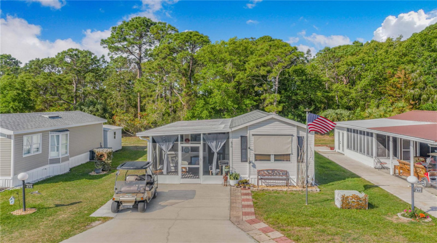Frostproof, Florida 33843, 2 Bedroom Bedrooms, ,2 Bathroombathrooms,Residential,For Sale,Pine,0,Mfrl4964615