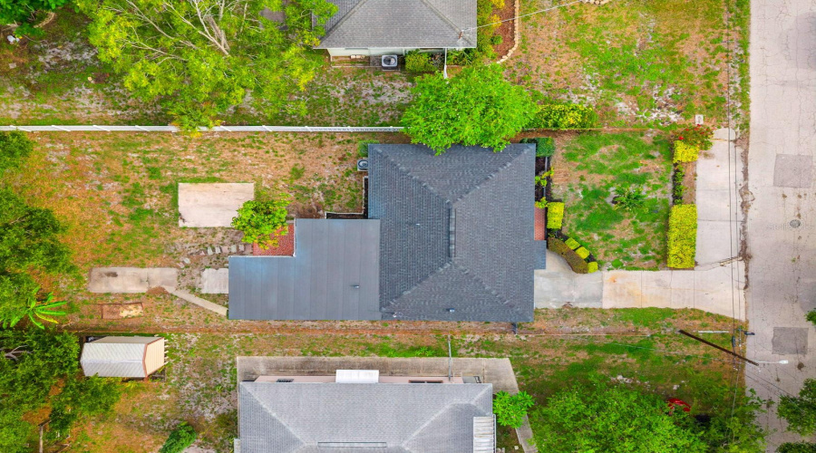 Tampa, Florida 33609, 3 Bedroom Bedrooms, ,2 Bathroombathrooms,Residential,For Sale,Woodlynne,0,Mfrtb8529756