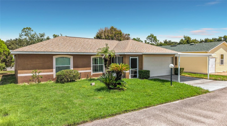 Lake Wales, Florida 33898, 2 Bedroom Bedrooms, ,2 Bathroombathrooms,Residential,For Sale,Nandina,0,Mfrs5156393