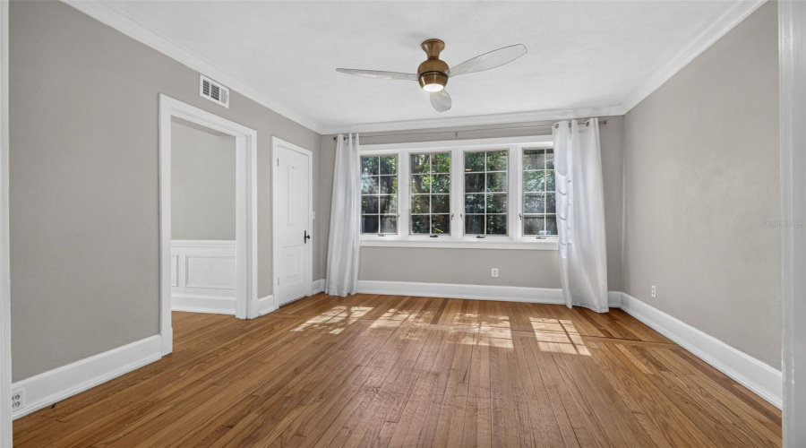 St Petersburg, Florida 33704, 2 Bedroom Bedrooms, ,2 Bathroombathrooms,Residential,For Sale,14Th,0,Mfrtb8534005