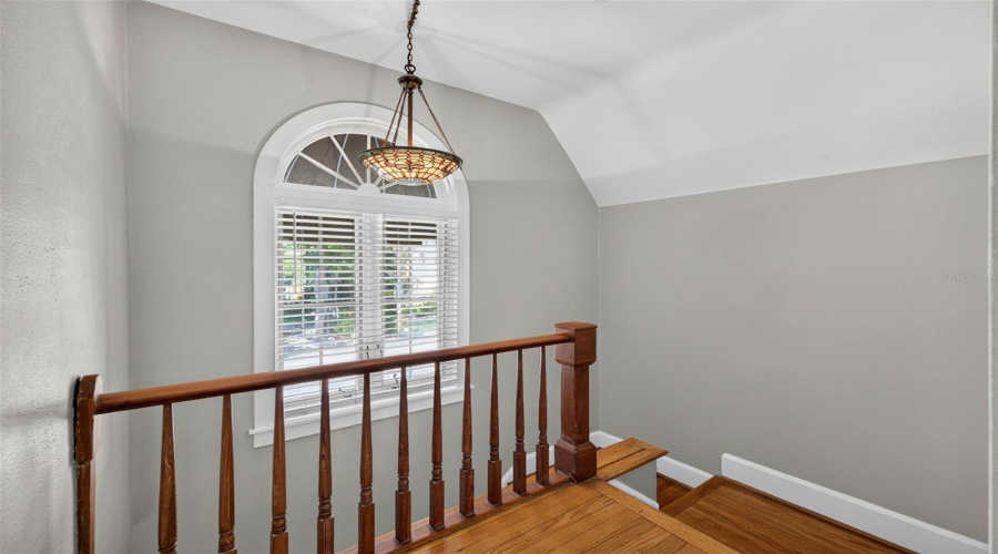 St Petersburg, Florida 33704, 2 Bedroom Bedrooms, ,2 Bathroombathrooms,Residential,For Sale,14Th,0,Mfrtb8534005