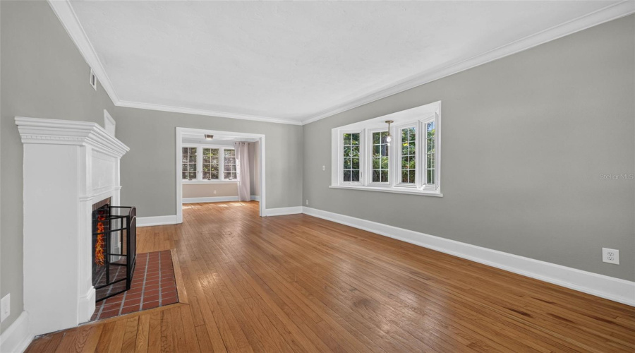 St Petersburg, Florida 33704, 2 Bedroom Bedrooms, ,2 Bathroombathrooms,Residential,For Sale,14Th,0,Mfrtb8534005