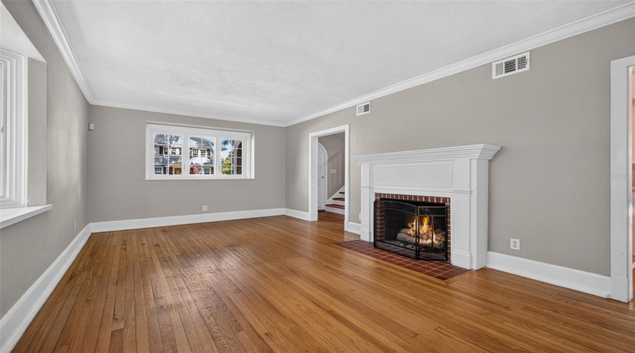 St Petersburg, Florida 33704, 2 Bedroom Bedrooms, ,2 Bathroombathrooms,Residential,For Sale,14Th,0,Mfrtb8534005