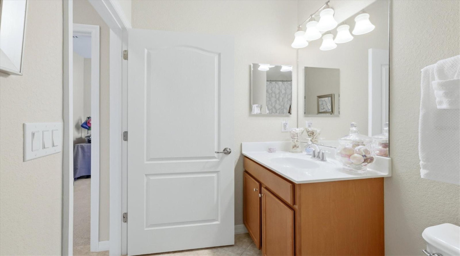 Bathroom #2