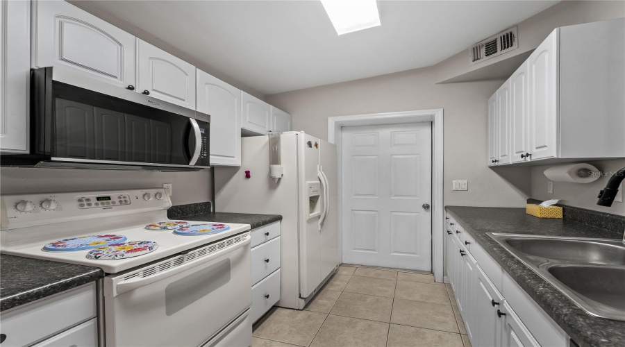 Port Charlotte, Florida 33952, 3 Bedroom Bedrooms, ,2 Bathroombathrooms,Residential,For Sale,Normandy,0,Mfrc7526728