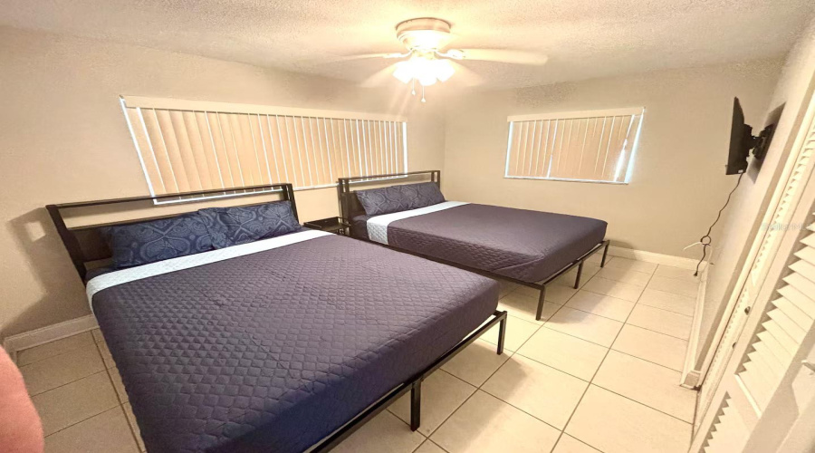 Clearwater, Florida 33759, 4 Bedroom Bedrooms, ,3 Bathroombathrooms,Residential,For Sale,Kapok Kove,0,Mfrtb8505002