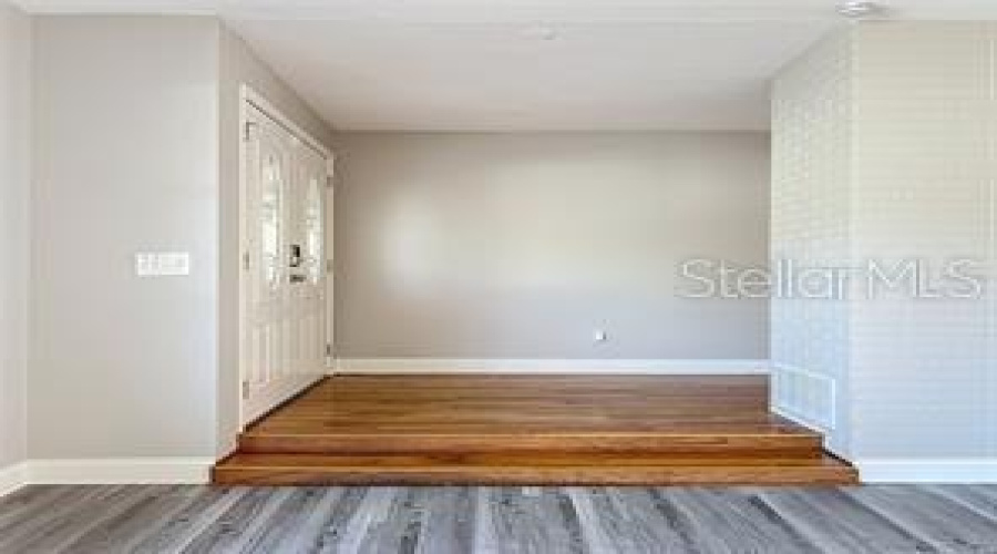 Clearwater, Florida 33759, 4 Bedroom Bedrooms, ,3 Bathroombathrooms,Residential,For Sale,Kapok Kove,0,Mfrtb8505002