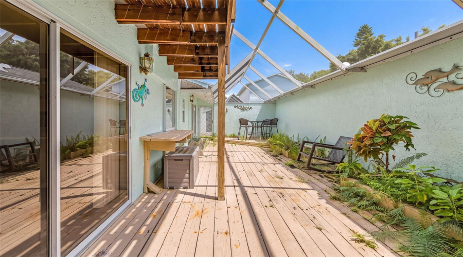 Fort Myers, Florida 33919, 3 Bedroom Bedrooms, ,2 Bathroombathrooms,Residential,For Sale,Markham,0,Mfrc7529340