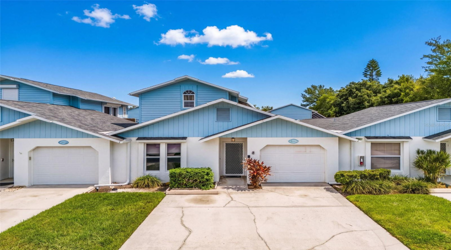 Fort Myers, Florida 33919, 3 Bedroom Bedrooms, ,2 Bathroombathrooms,Residential,For Sale,Markham,0,Mfrc7529340