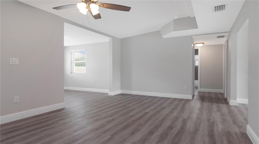 Tampa, Florida 33612, 3 Bedroom Bedrooms, ,2 Bathroombathrooms,Residential,For Sale,109Th,0,Mfrtb8515310