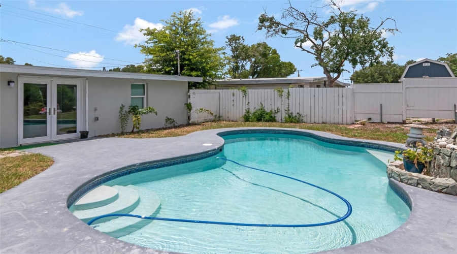 Tampa, Florida 33612, 3 Bedroom Bedrooms, ,2 Bathroombathrooms,Residential,For Sale,109Th,0,Mfrtb8515310