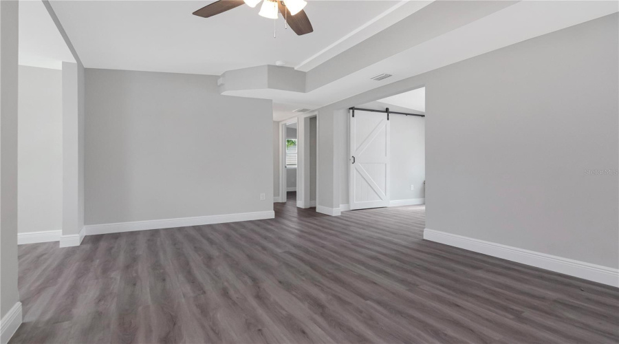 Tampa, Florida 33612, 3 Bedroom Bedrooms, ,2 Bathroombathrooms,Residential,For Sale,109Th,0,Mfrtb8515310