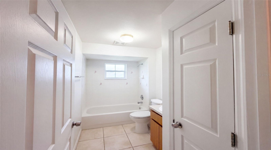 Belleview, Florida 34420, 3 Bedroom Bedrooms, ,2 Bathroombathrooms,Residential,For Sale,54Th,0,Mfro6433540