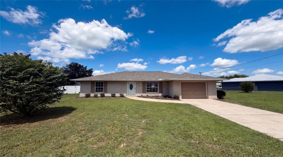 Belleview, Florida 34420, 3 Bedroom Bedrooms, ,2 Bathroombathrooms,Residential,For Sale,54Th,0,Mfro6433540