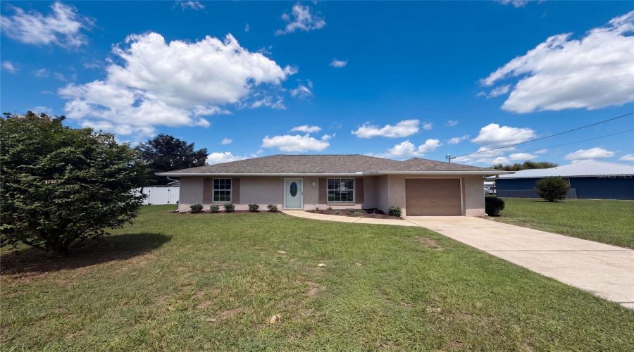 Belleview, Florida 34420, 3 Bedroom Bedrooms, ,2 Bathroombathrooms,Residential,For Sale,54Th,0,Mfro6433540