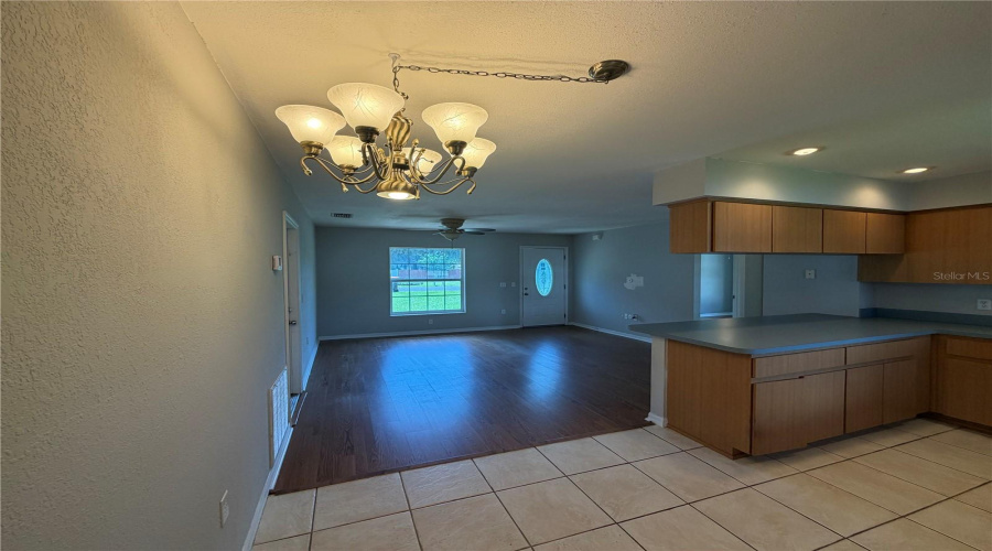 Belleview, Florida 34420, 3 Bedroom Bedrooms, ,2 Bathroombathrooms,Residential,For Sale,54Th,0,Mfro6433540