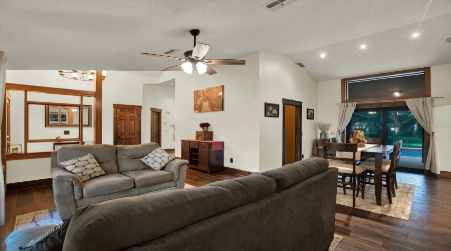 Hudson, Florida 34667, 3 Bedroom Bedrooms, ,2 Bathroombathrooms,Residential,For Sale,Autumn Lake,0,Mfrw7888966